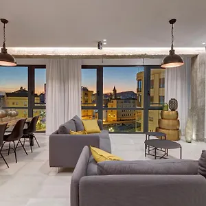 Tribuna Center By Seric Apartment