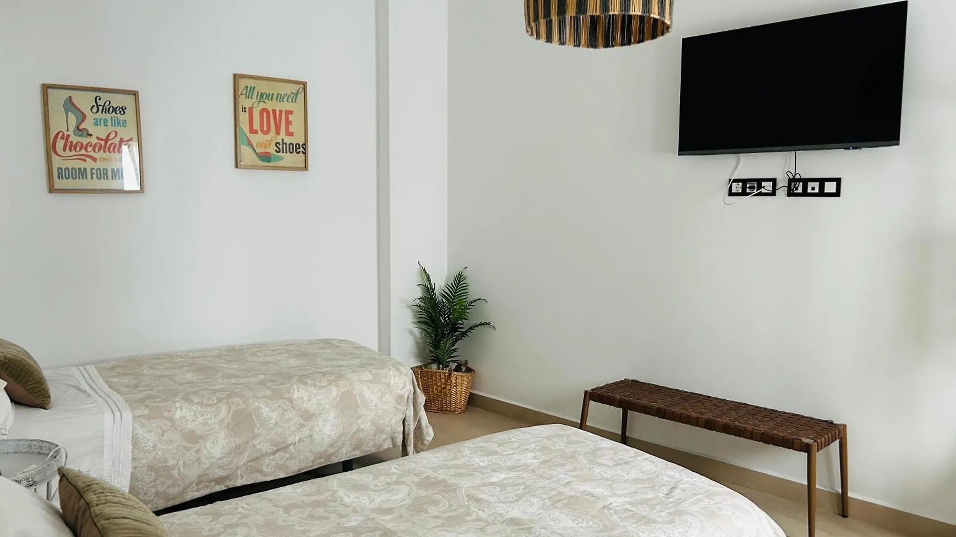 Victoria Beach Premium Malaga